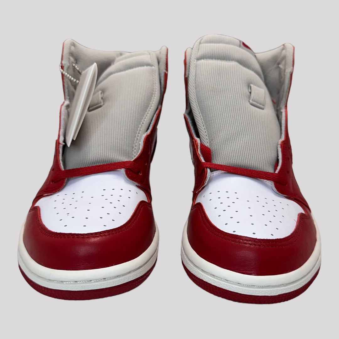 Nike Air Jordan 1 Retro High OG Varsity Red