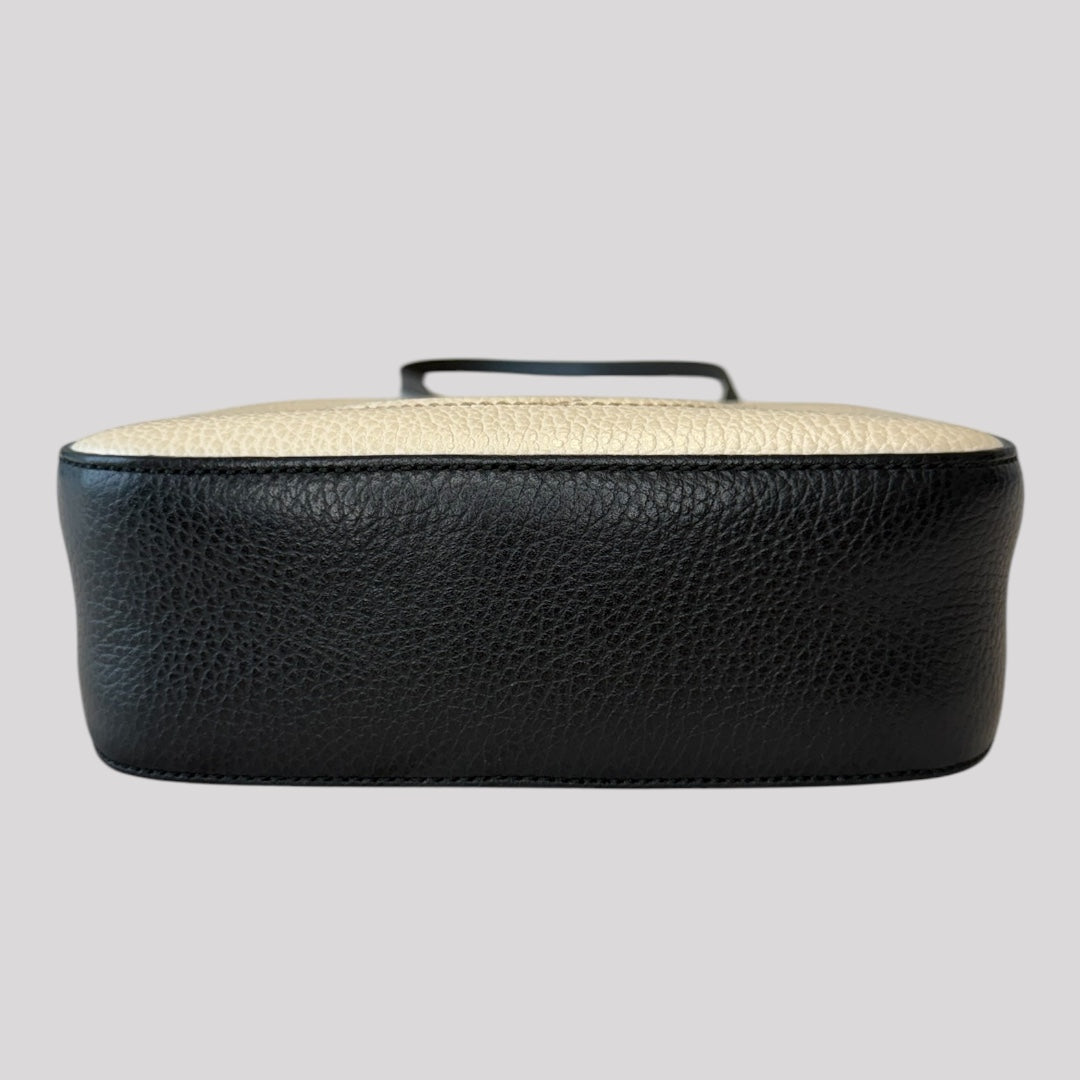 Gucci Dollar Calfskin Bi-Color Small Soho Disco Bag
