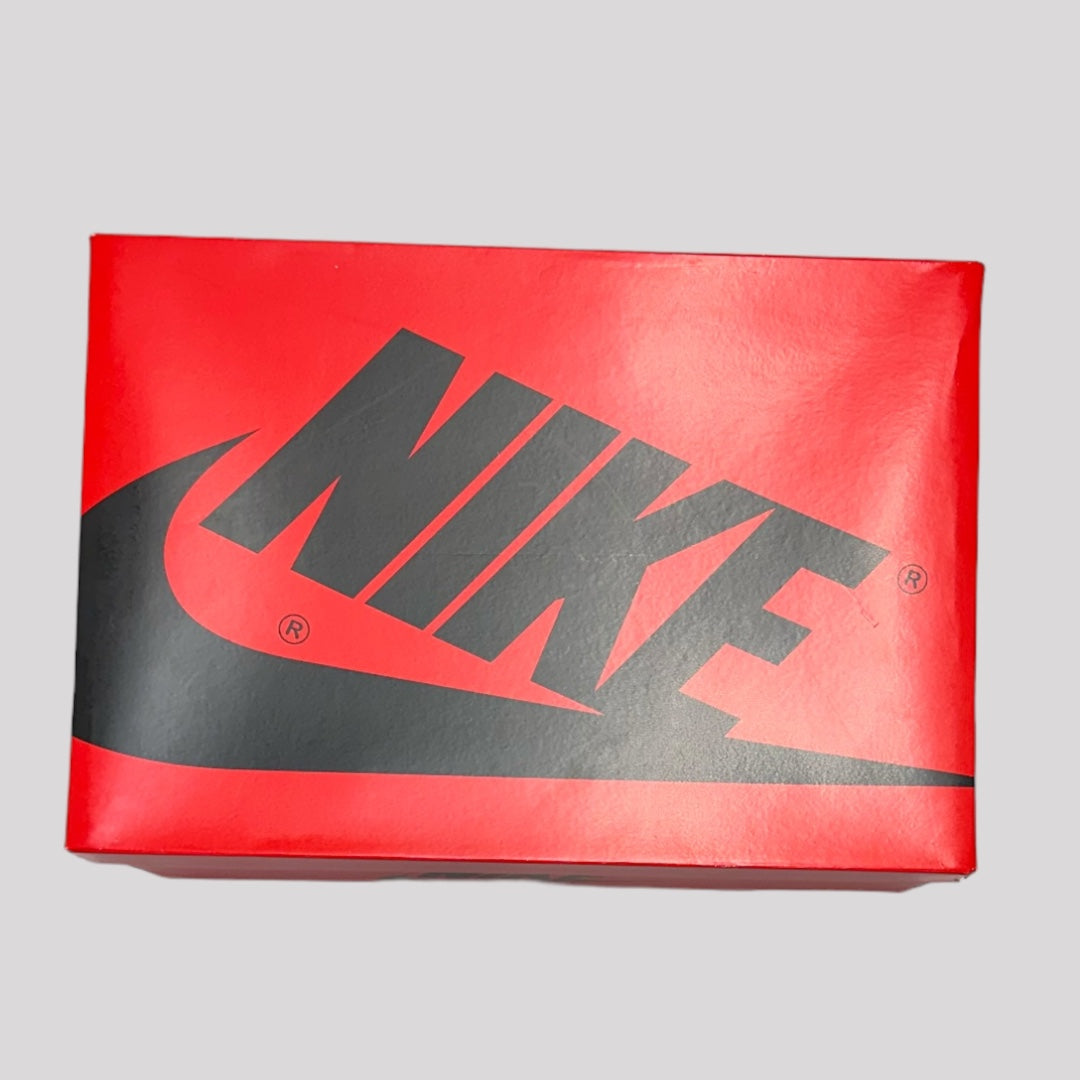 Nike Air Jordan 1 Retro High OG Varsity Red