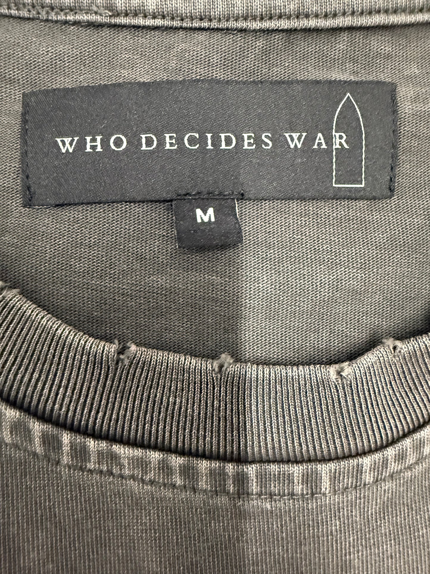 Who Decides War Shock Waves T-Shirt