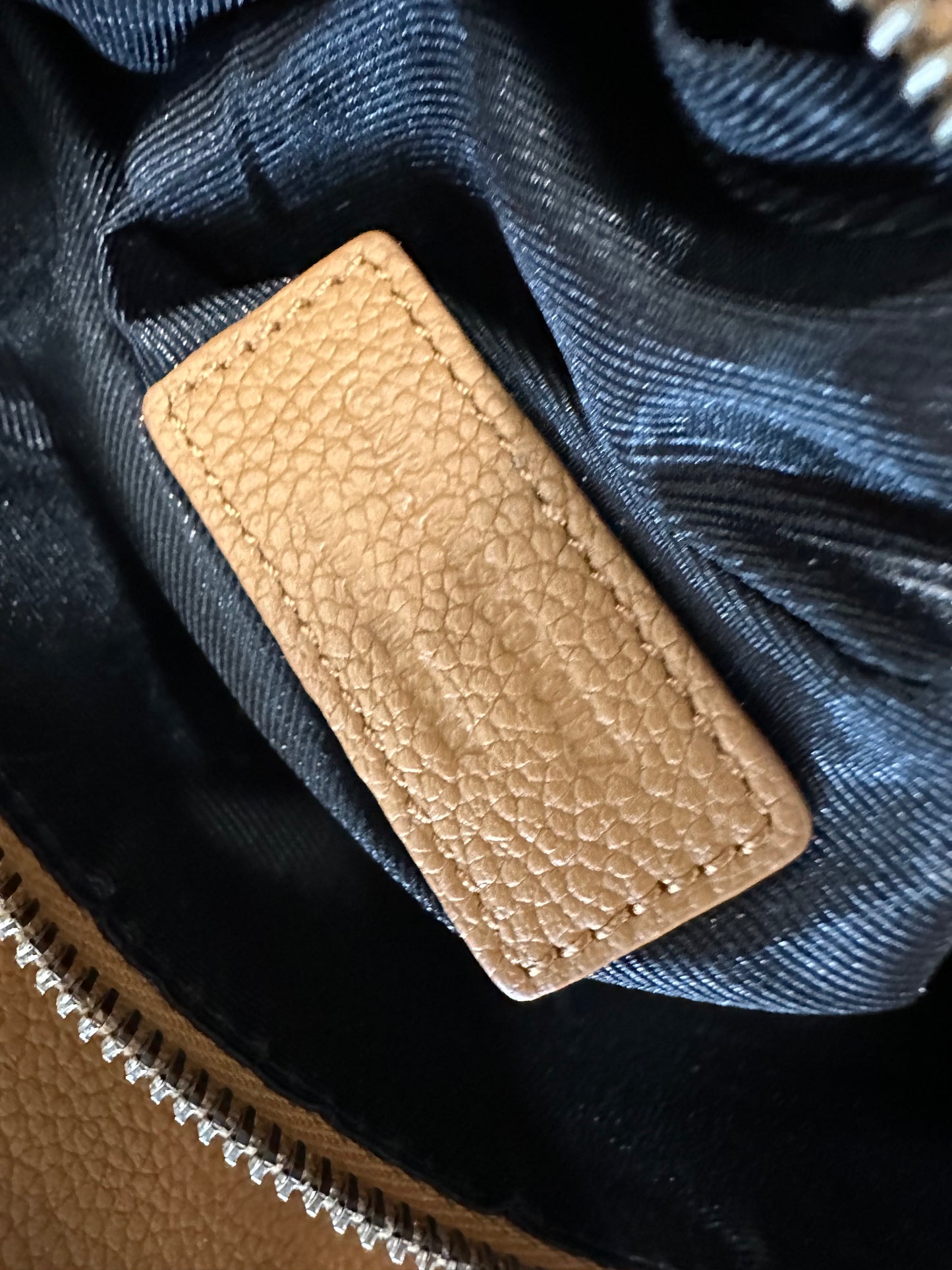 Saint Laurent Sac De Jour Supple Leather Tote Bag