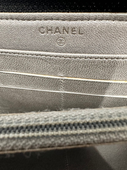 Chanel COCO Camellia Round Zipper Long Wallet