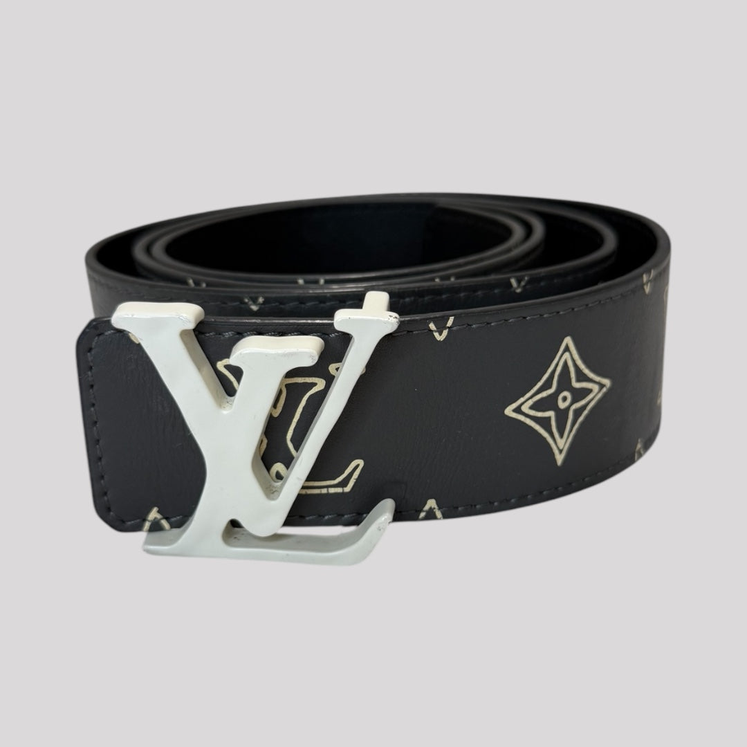 Louis Vuitton Monogram 40mm LV Shape Belt