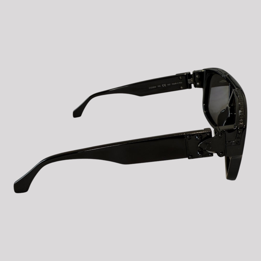 Louis Vuitton 1.1 Millionaries Mask Sunglasses