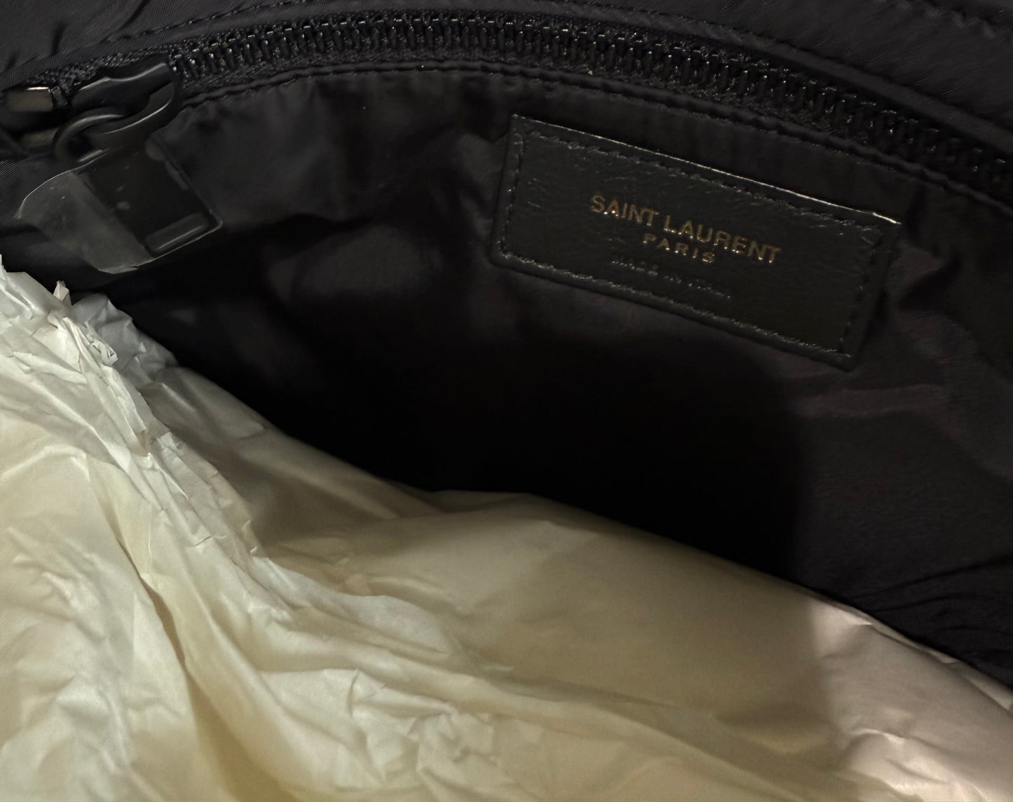 Saint Laurent Le 5 A 7 Shoulder Bag