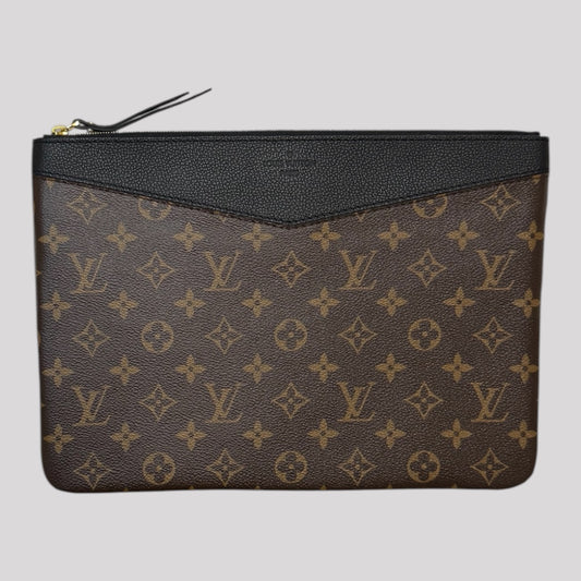 Louis Vuitton Monogram Daily Pouch