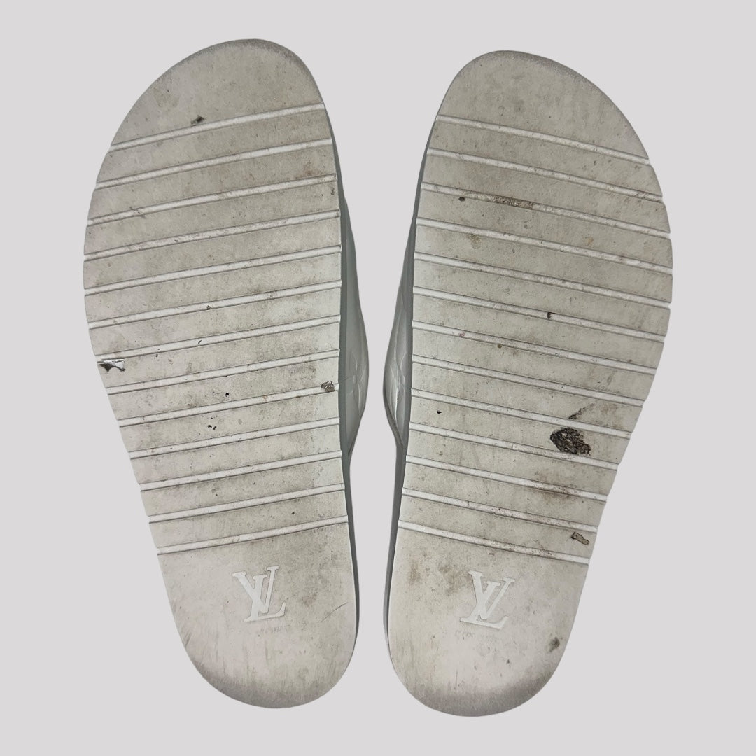 Louis Vuitton Monogram Giant Flat Sandals