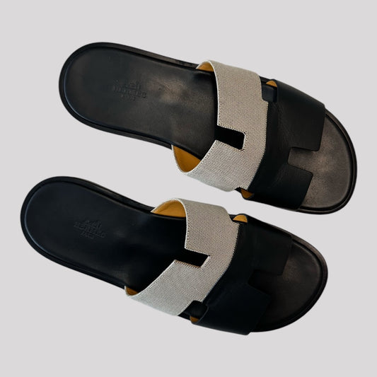 Hermes Izmir Sandal Prunoir / Noir